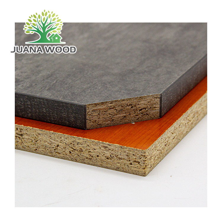 China Cheap Price 18mm White melamine particle board /flakeboard