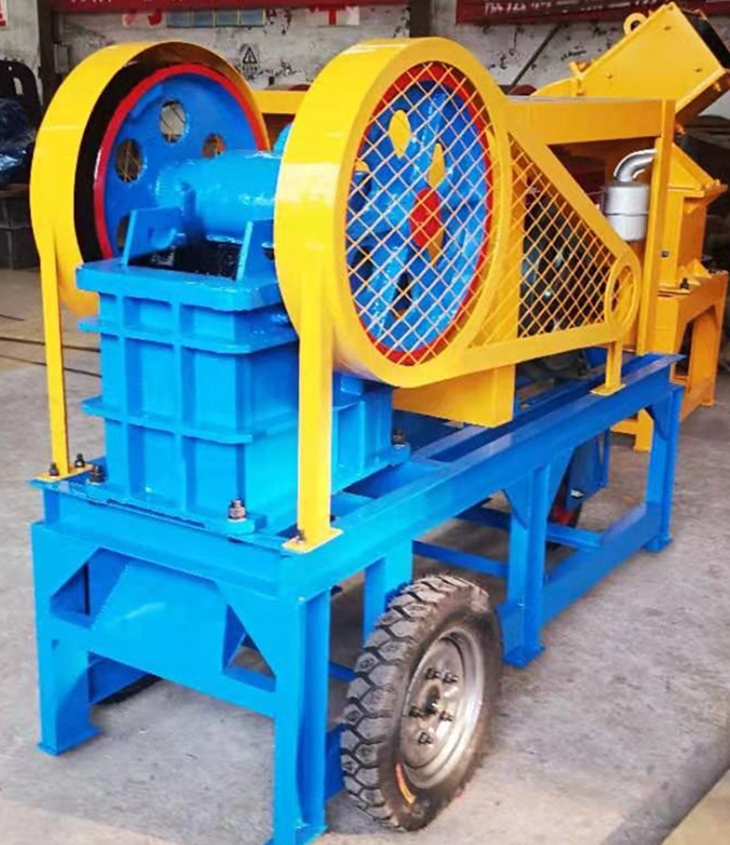 Mobile btma portable diesel jaw crusher machine pe200x350 machine 30tph
