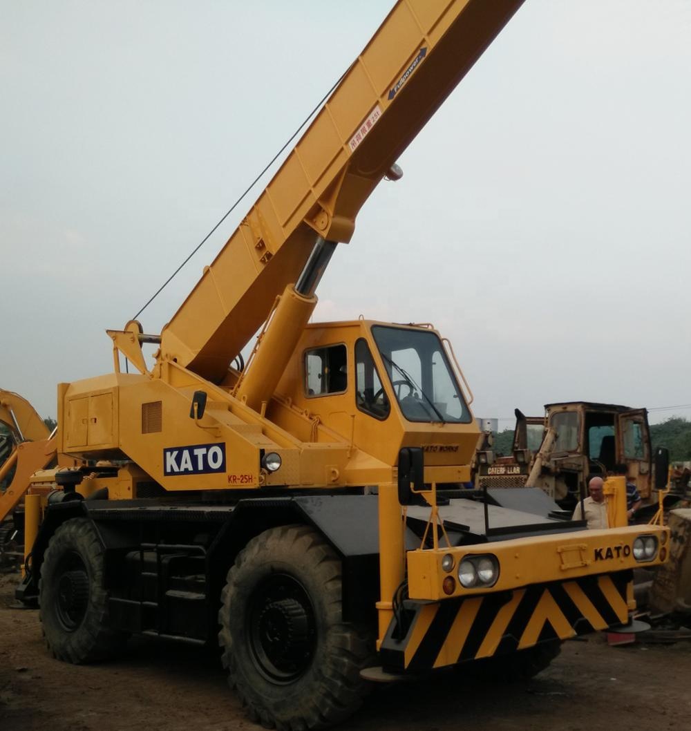 Используемый кран 25 тонн KR-25H Като кран-манипулятор для продажи