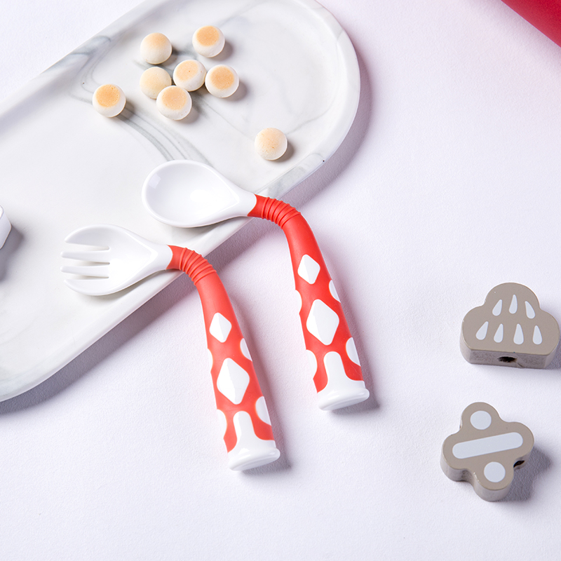 Factory price plastic baby spoon and fork set foldable kids spoon fork for family use and outdoor use spoon for babies