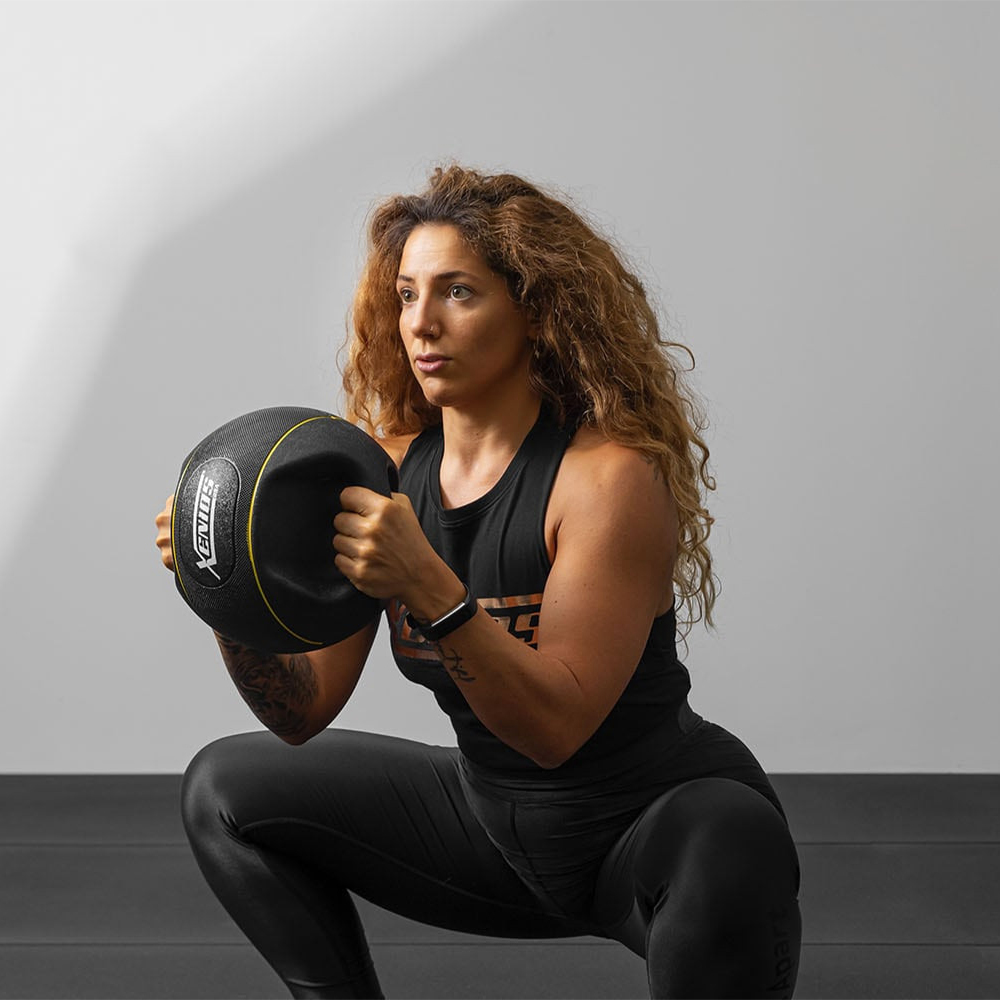 High quality custom color Wholesale Double Handle Rubber Weight Exercise Medicine 4 KG Med Ball