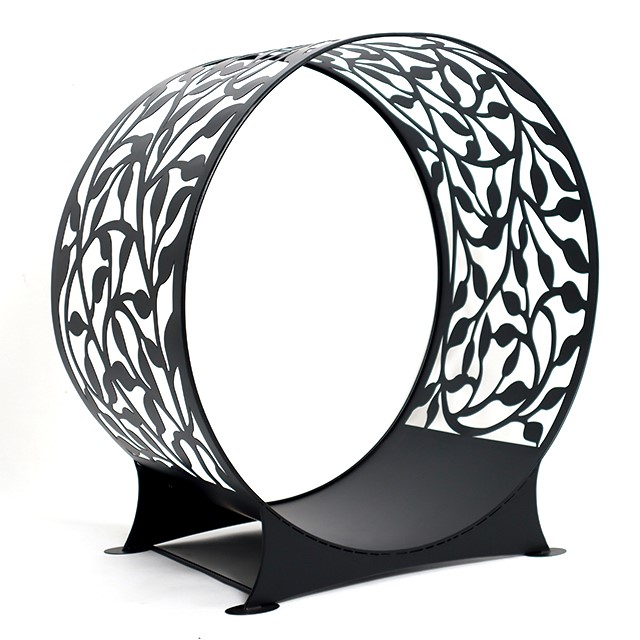 Chinese Style Laser Cutting Wood Organizer Rack Decorative Firewood Rack Wrought Iron Fireplace Log Holder for Indoor Outdoor