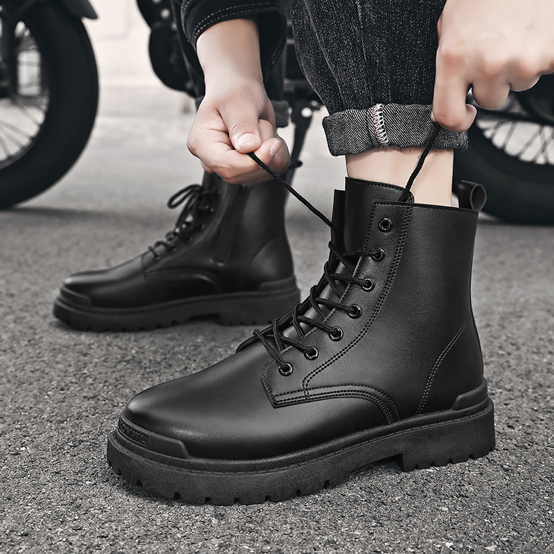 2025 New Boots Lightweight Men's British Style Classic Casual Leather Boots Men's Martin Boots