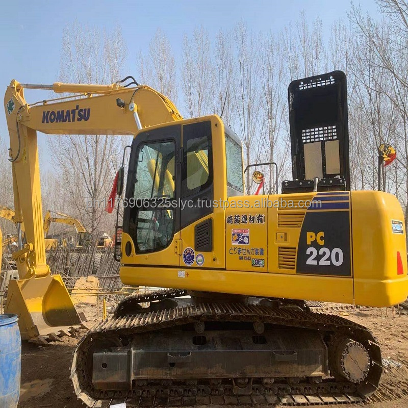 2016 год б/у Komasu землечерпалки PC220LC-8 с молоток линии и горно-ведро для продажи pc220-8