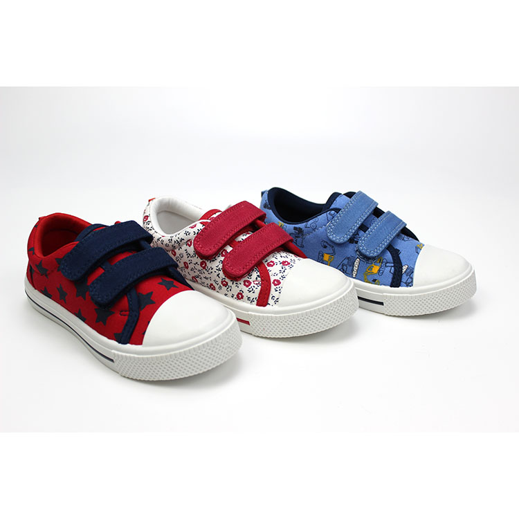 Wholesale colorful standard size athletic daily outdoor school kids children boys girls running sports shoes for running