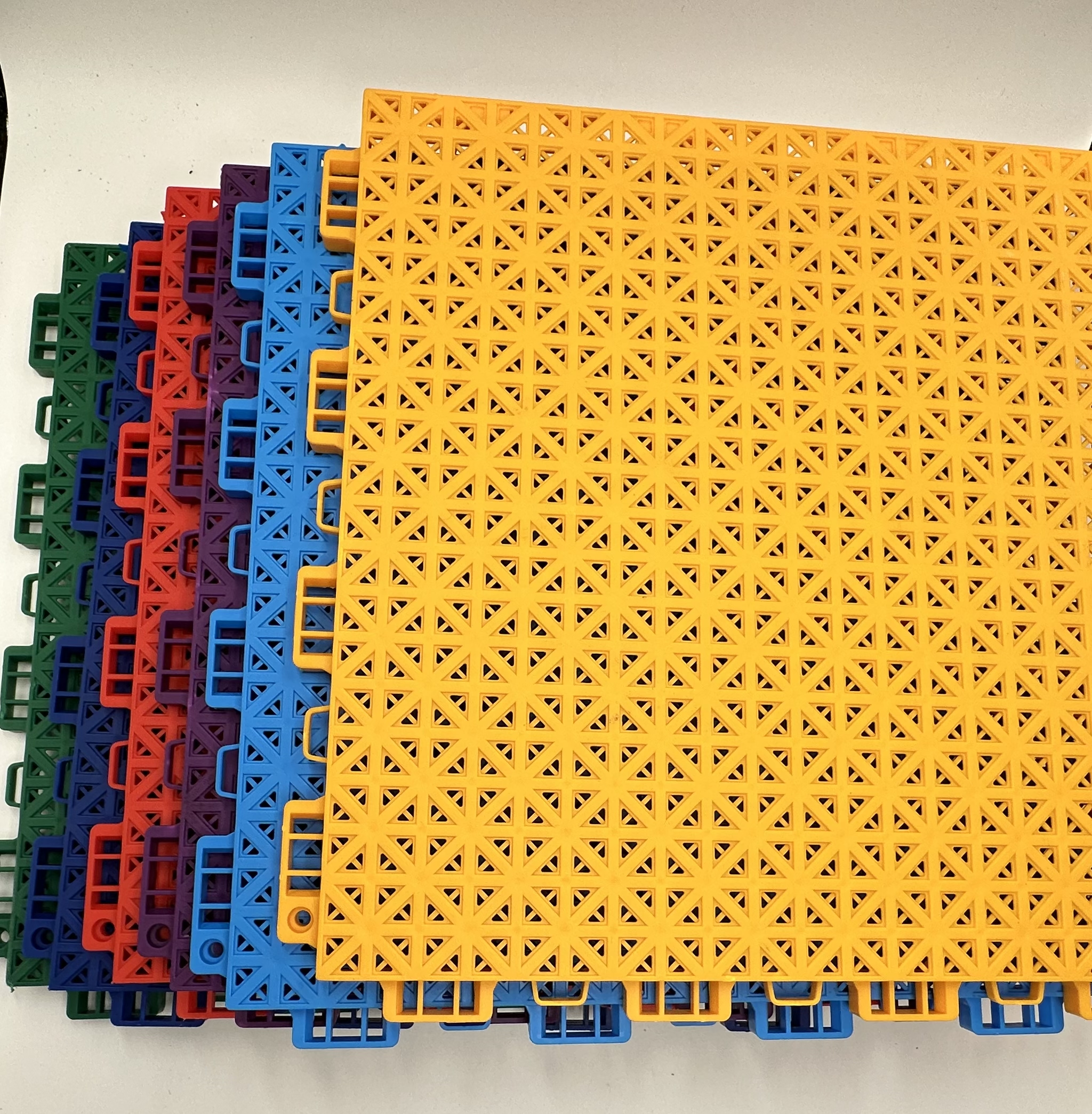 Outdoor Plastic Full or Half Basketball Court Flooring for Backyard Sport Courts