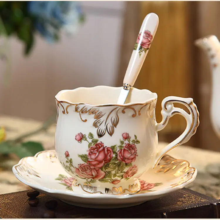 QIAN HU Скандинавская винтажная чайная чашка и блюдце керамический фарфоровый подарочный набор