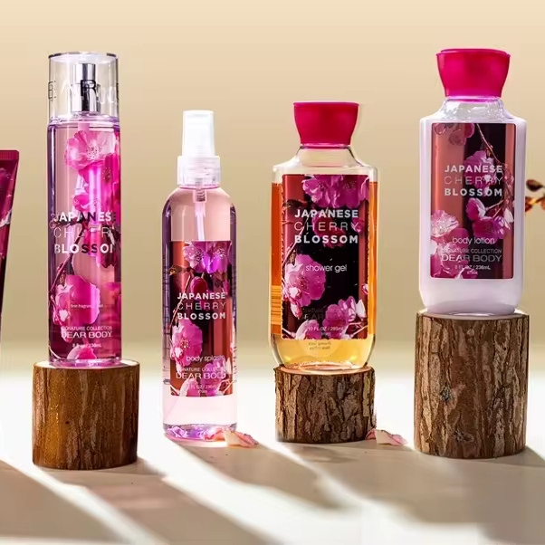 Hot sale Japanese Cherry Blossom Bath Spamy secret whitening body lotion