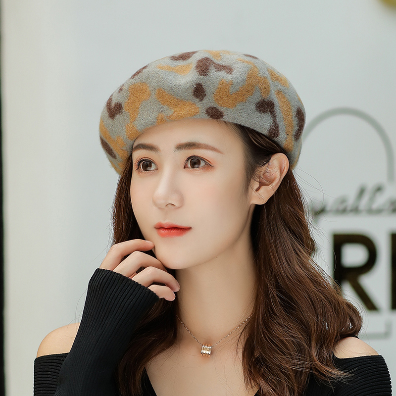 Elegant beautiful summer pumpkin cap for women mini beret hats