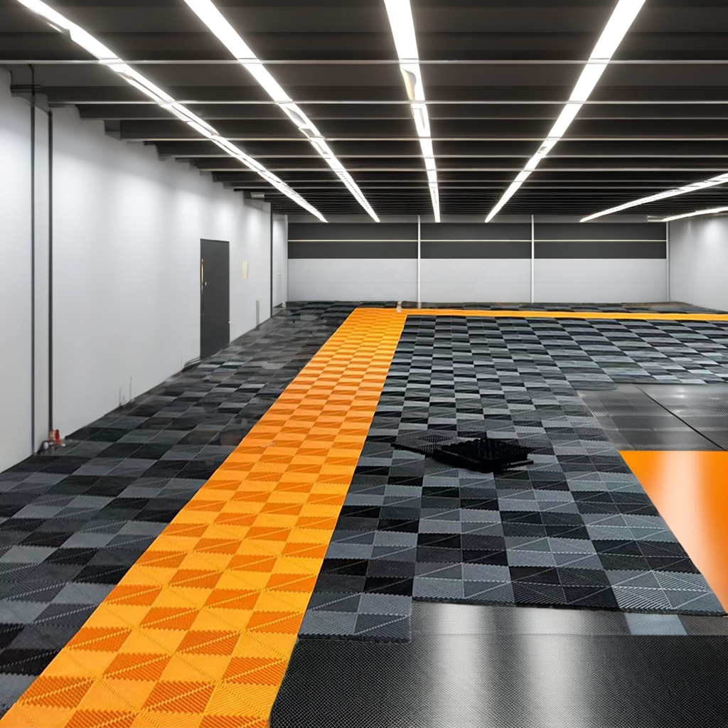 Modern Non-Slip Plastic Garage Car Wash Floor Tiles Exterior Interior Vented Flooring With Checkered Pattern Interlocking Design