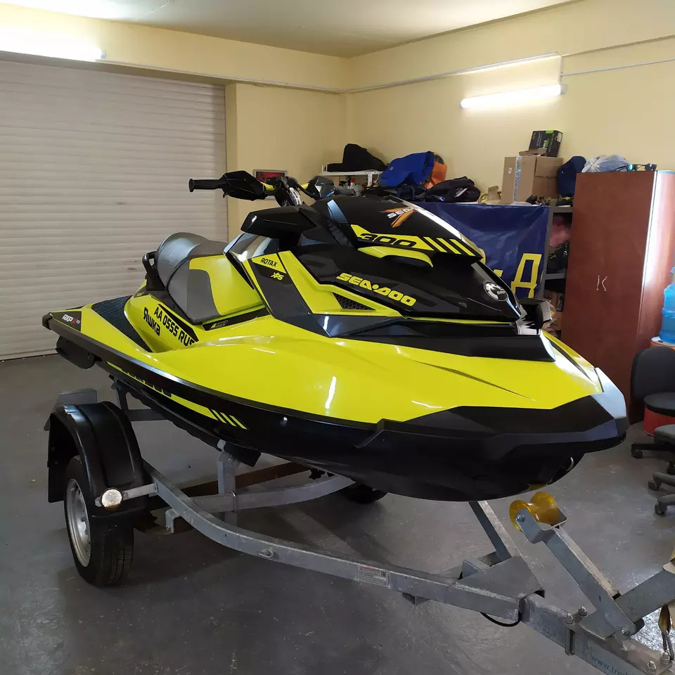 Новые и б/у 2022 SEA-DOO RXT260-RS 55HRS ПКО/водные мотоциклы/JET и лыжного спорта с мягкой оболочкой