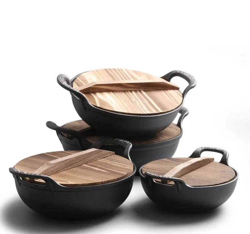 Chinese Multifunctional Deep Frying Pan Nonstick Stewpot black round soup pot 20cm Cast Iron cooking Wok with Double handles
