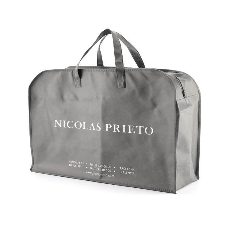 Customized non-woven fabric zip lock waterproof folding garment bag