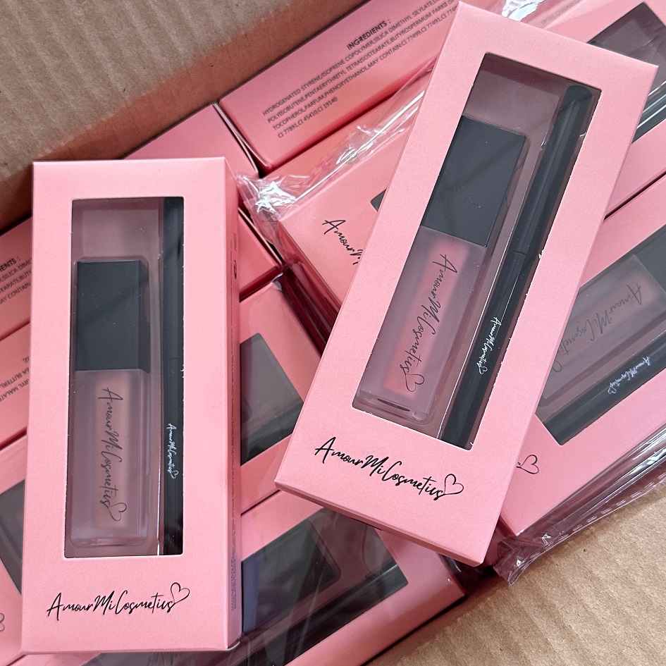 Fast Custom Lip Gloss Smooth Creamy 160+ Colors Lip Gloss Wholesale Shiny Private Label Lip Gloss