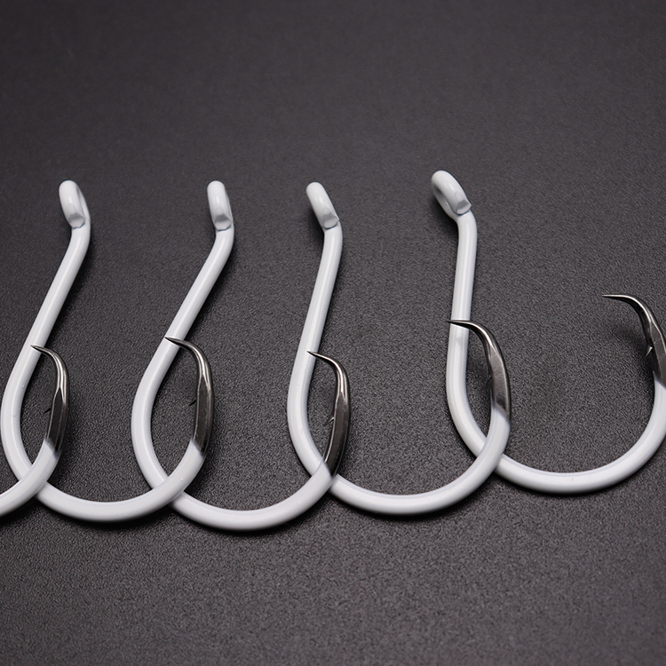 Packaging High Quality Bkk High Carbon Steel White Luminous Crooked Hook Circle Fishing Fishing Hooks