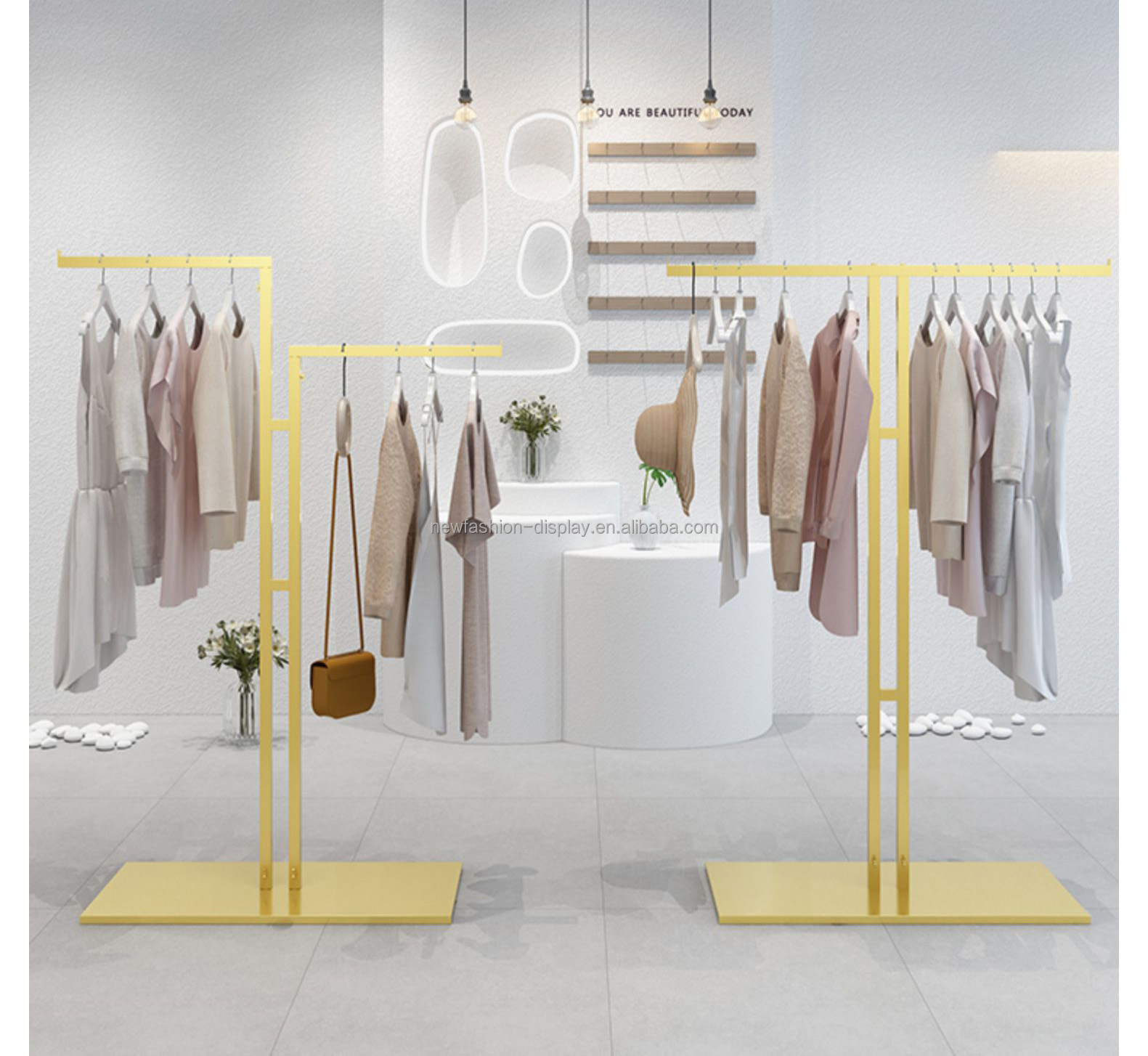 Wholesale high quality Garment Shop Equipment display rack Double Rack T Metallic Stainless Clothes Rack with Stand