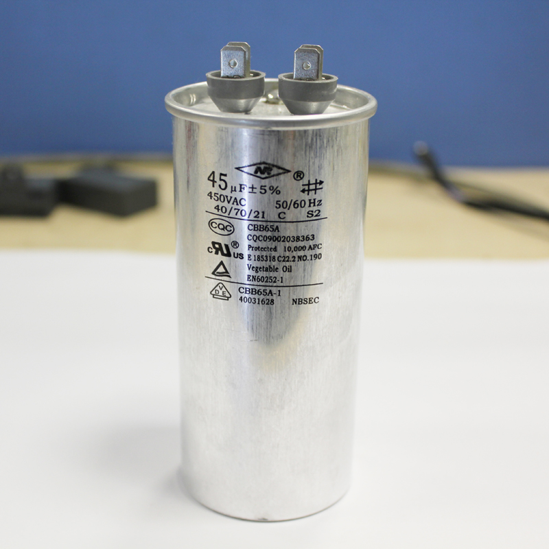 Алюминиевые электролитические конденсаторы 3300 мкФ 400v