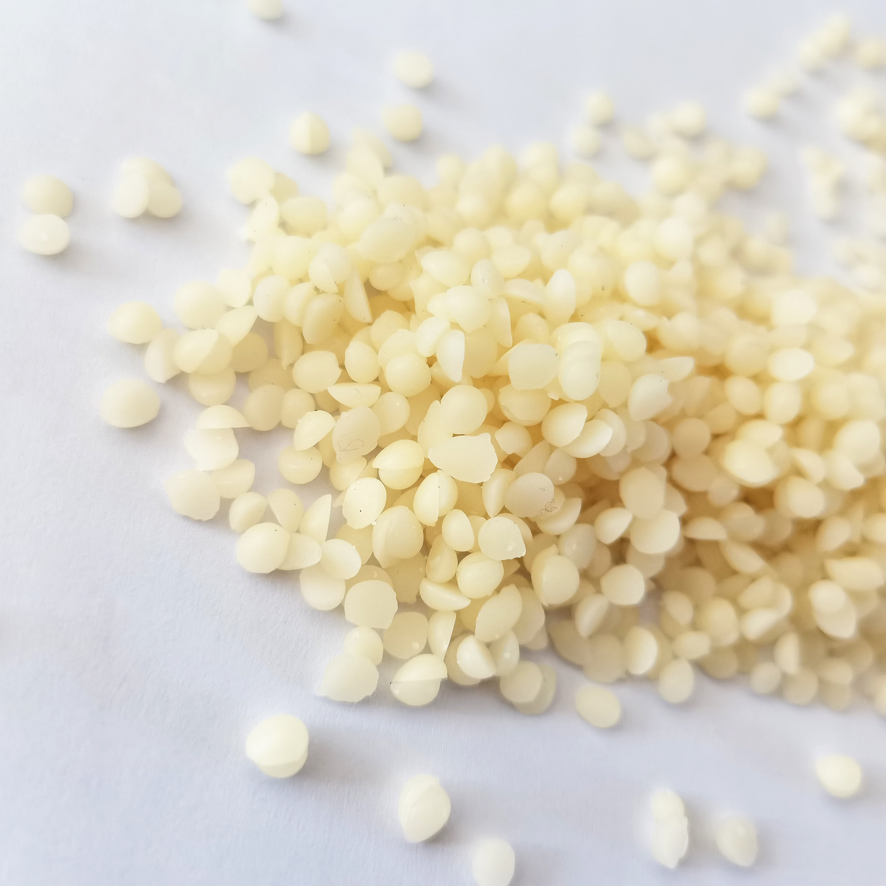 Продукт из 100% натурального белого меда, пчелиного воска