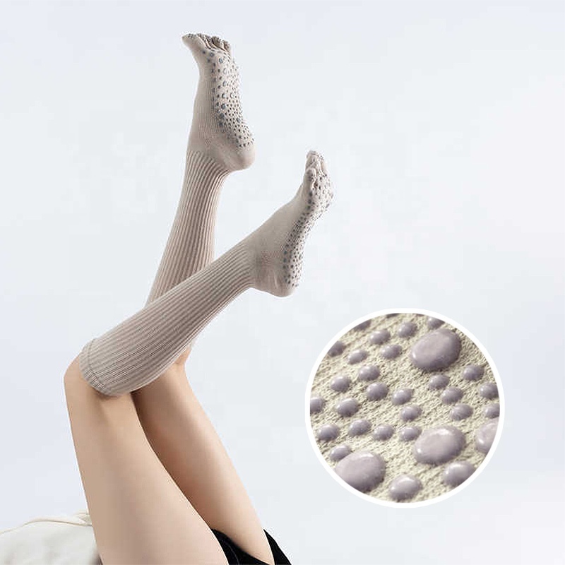 High Quality Five Toe Non-Slip Grip Socks Women Anti Non Slip Pilates Five Finger Yoga Socks