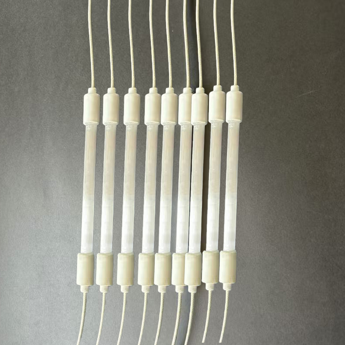 220V 2000W Quartz Heating Tube High Temperature Resistant SiO2 Glass Tube for Heating Applications Custom Quartz Heater