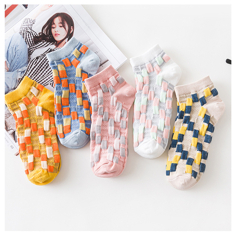 Newest women plaid design cotton ankle socks