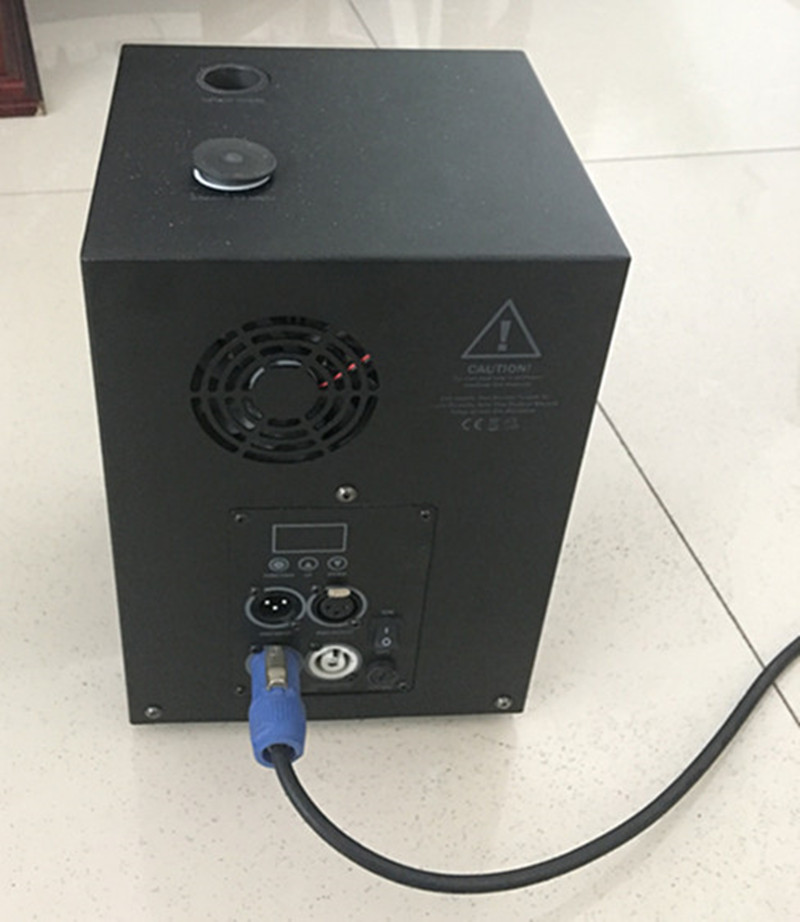 2021 hot sell wedding party spark machine