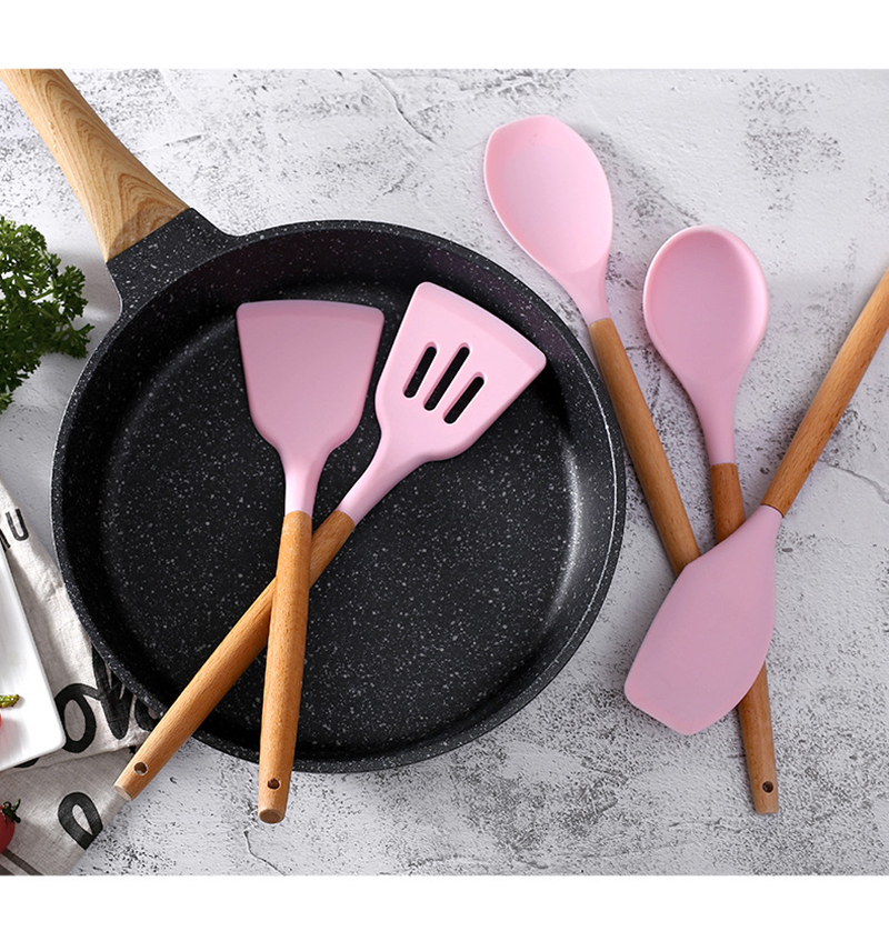 Good Quality 6 pcs kitchen cooking utensils set Silicone Kitchen Cooking Utensils with Wooden Handles