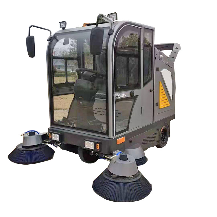 Small sanitation vacuum sweeper low noise electric road sweeper