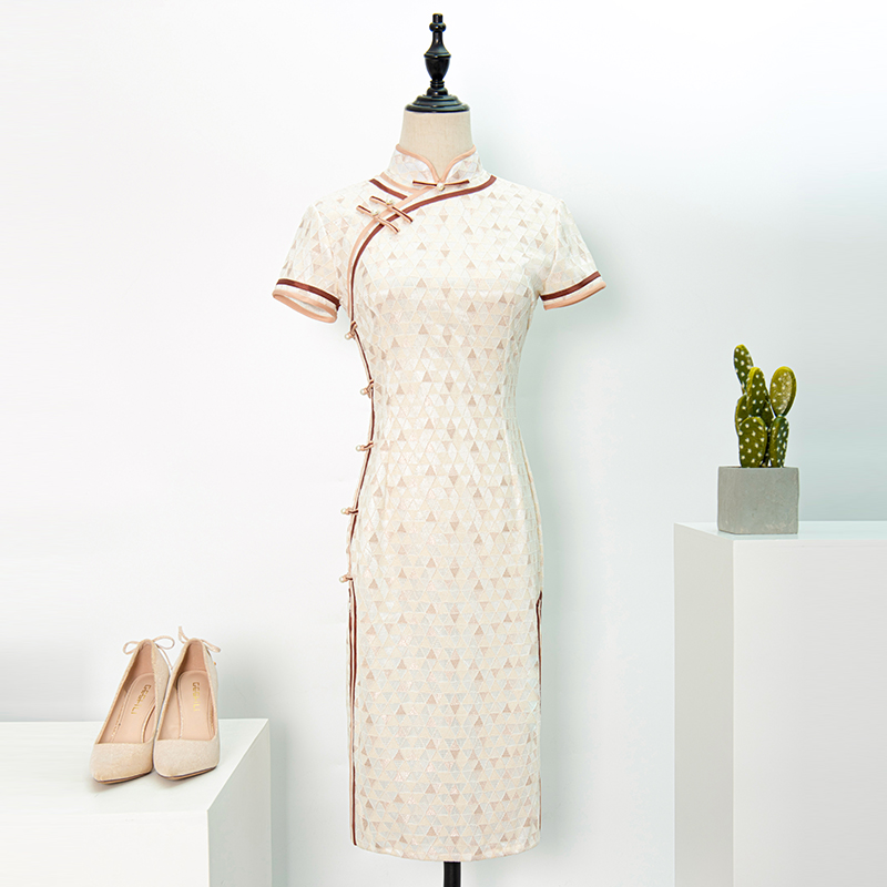 Hot Sale Low Price Composite Lace New Style Sexy Cheongsam Modern Qipao