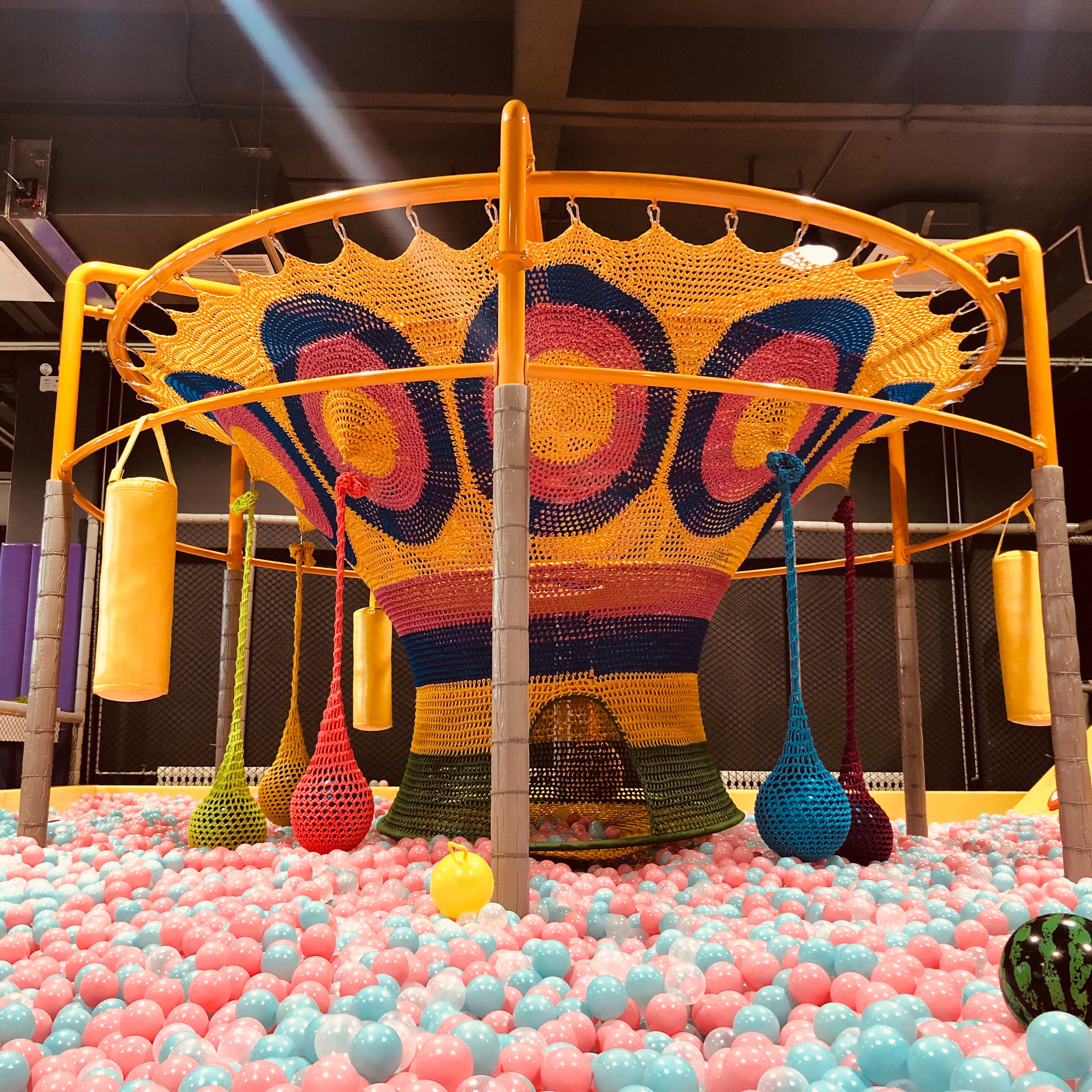 Qiao Qiao customize big ball pit with children colorful indoor playground amusement park for kids