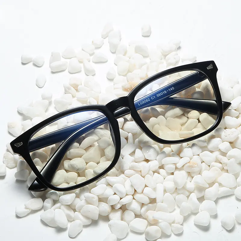 2022 New Design Cheap Anti Blue Light Glasses Frames Women Eyewear Optical Glasses Computer Gaming Glasses