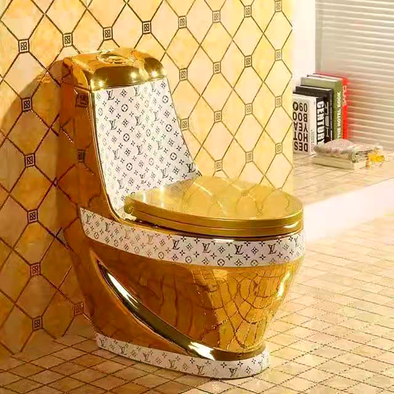 European style small apartment wall row custom water saving and deodorization decorative ceramic golden toilet