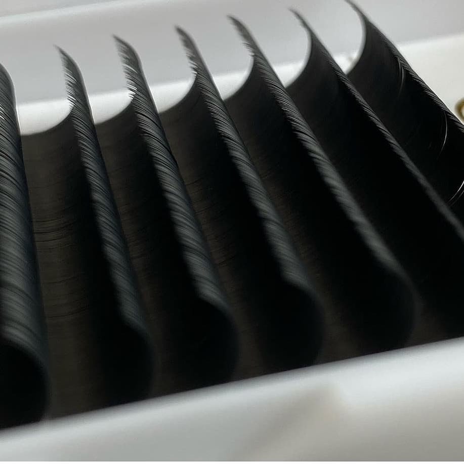 Wholesale faux mink lashes vegan handmade Yy Shaped 0.05mm B curl 8mm-12mm volume fan eyelashes Individual Eyelash Extension