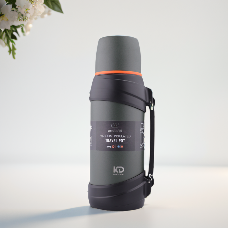 Wholesale 2L 2.5L Large Capacity Stainless Steel Outdoor Travel Water Bottle Double Wall Insulated Thermos Flask With Handle