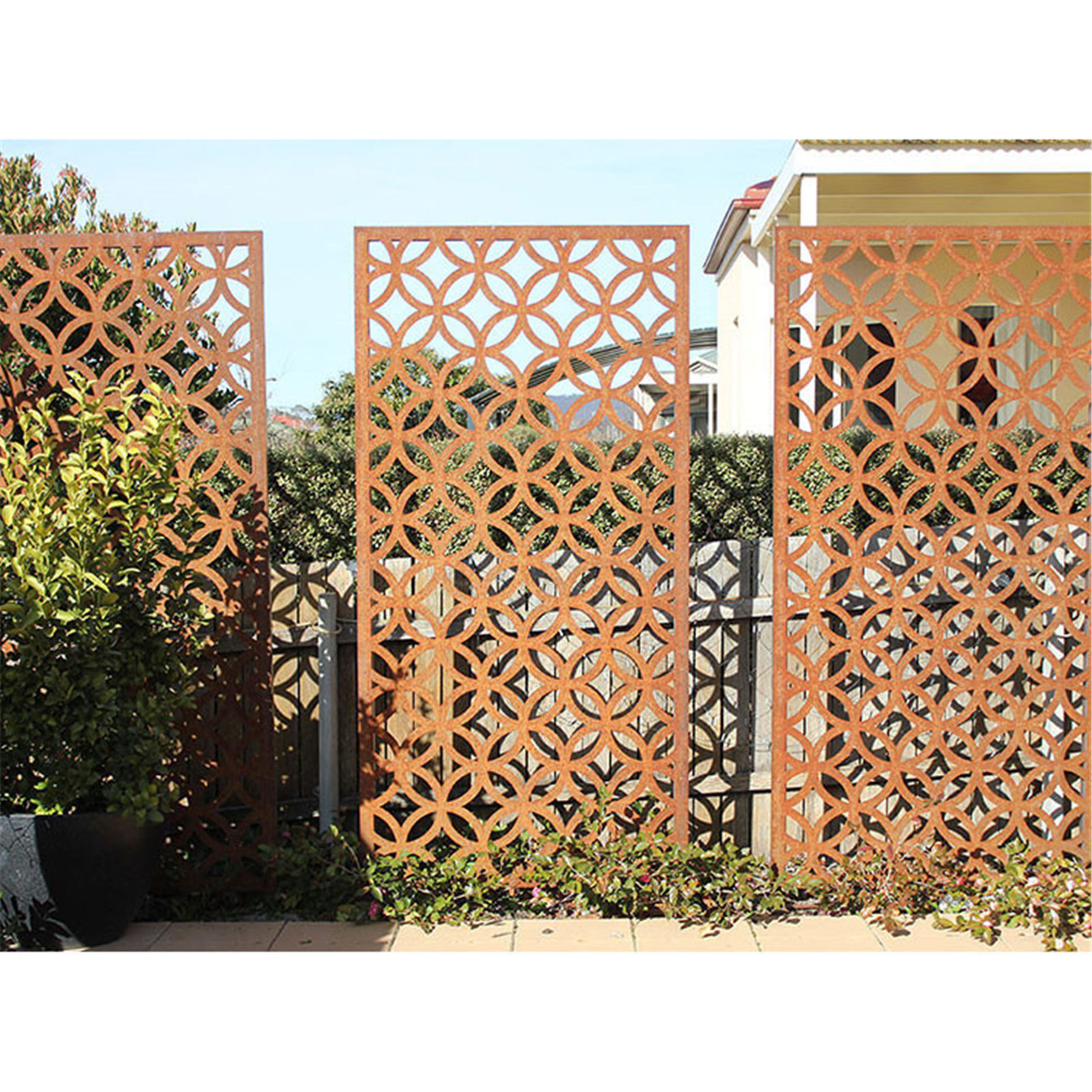 Laser Cut Metal Outdoor Screen Restaurant Room Divider Decorative Craft Metal Screen