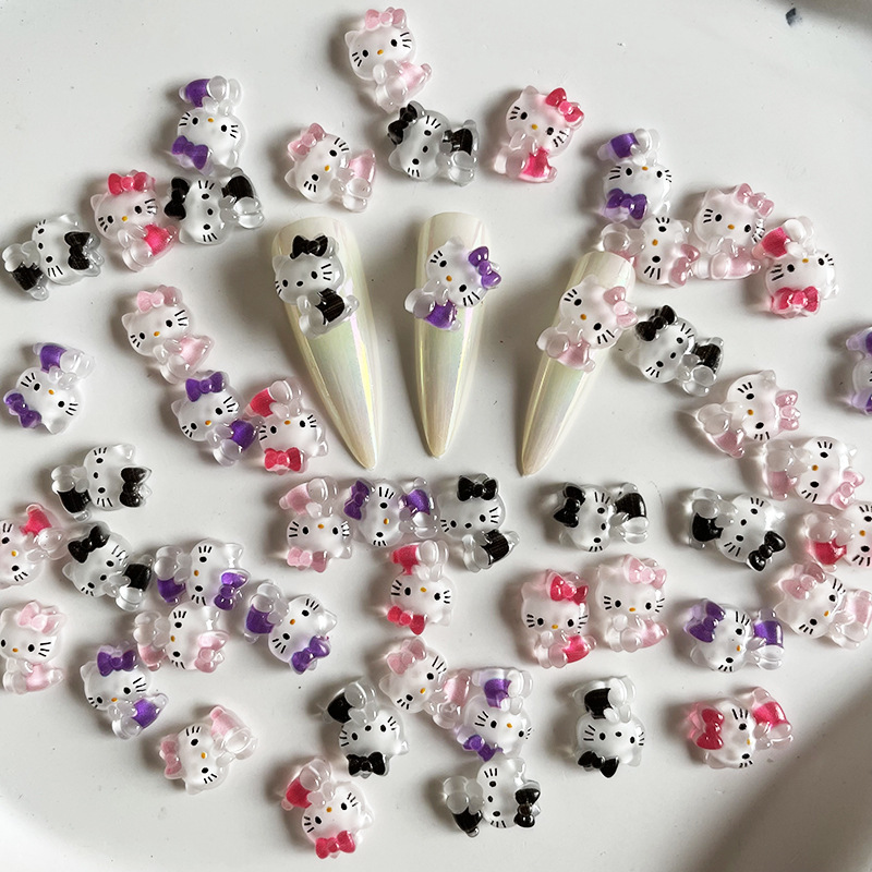 Милый мультяшный милый кот Hellokitty дизайн ногтей мини супер милый Кот Смолы 3d Подвески для ногтей кавайные аксессуары