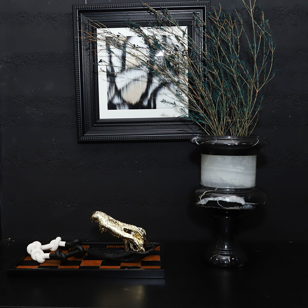 Wabi-Sabi Modern Marble Jade Vase Minimalist Artistic Atmosphere Light Luxury Home Decor with Natural Stone Material