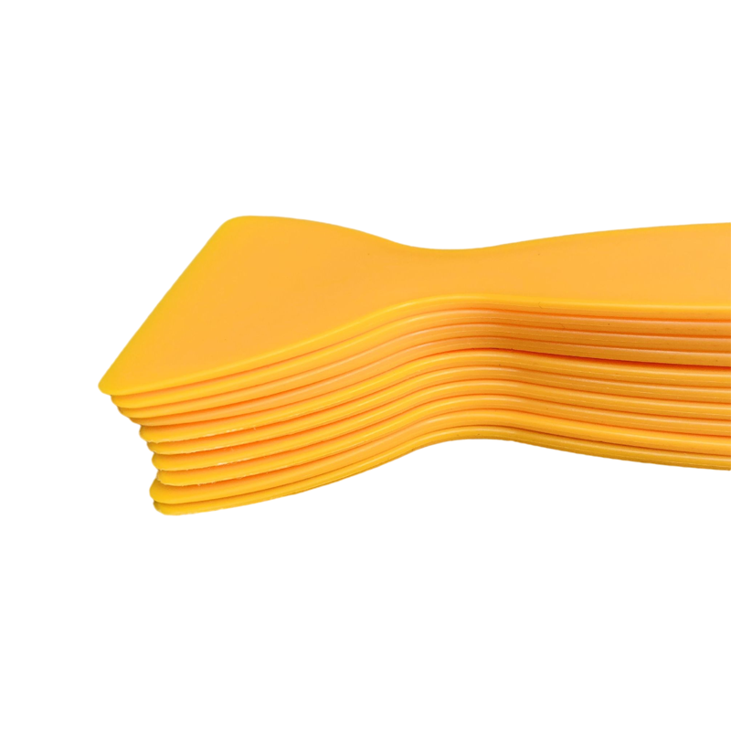 Factory price scraper plastic car sealant economic yellow putty knife for any place that needs to be leveled
