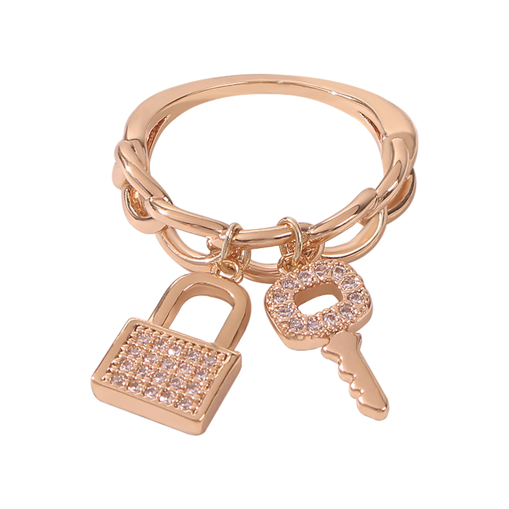 2021 New Trend Popular Fashion Lock Key Ring Zircon Ring For Women