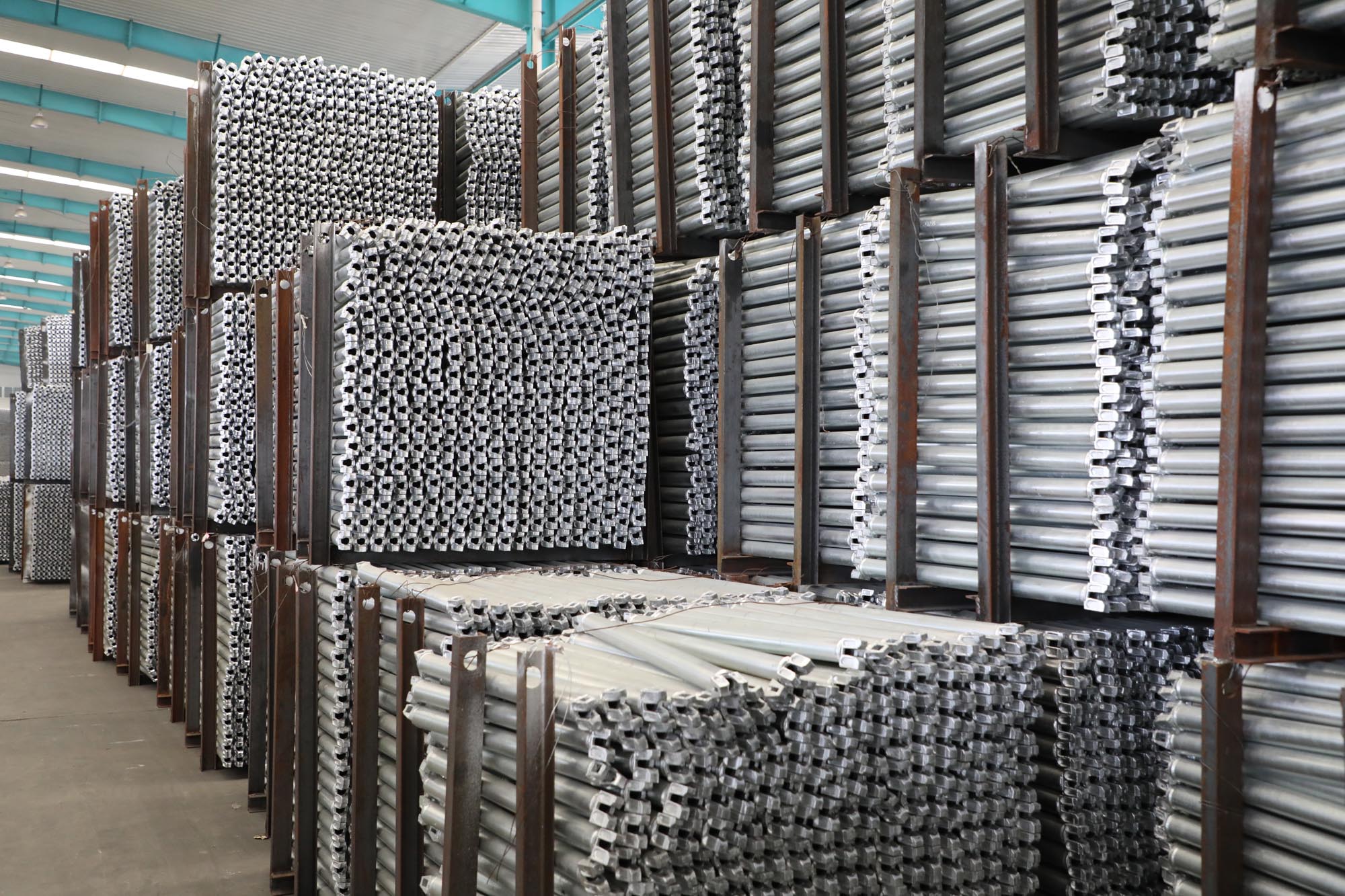Перечень Запчастей для строительных лесов 600x1000 (42x2,75x1130) гарантированного качества