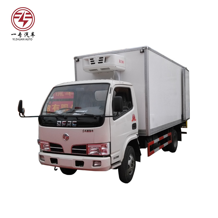 Dongfeng 3ton 4x2 Тяговый Холодильный морозильник грузовик с хвостовой доской