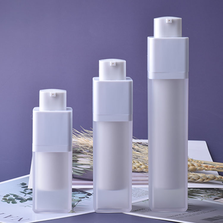 Hot Sale Clear Frosted 15/30/50ml Cosmetic Packaging Plastic Twist Up Square Round Airless Pump Bottle For Skincare Face Serum