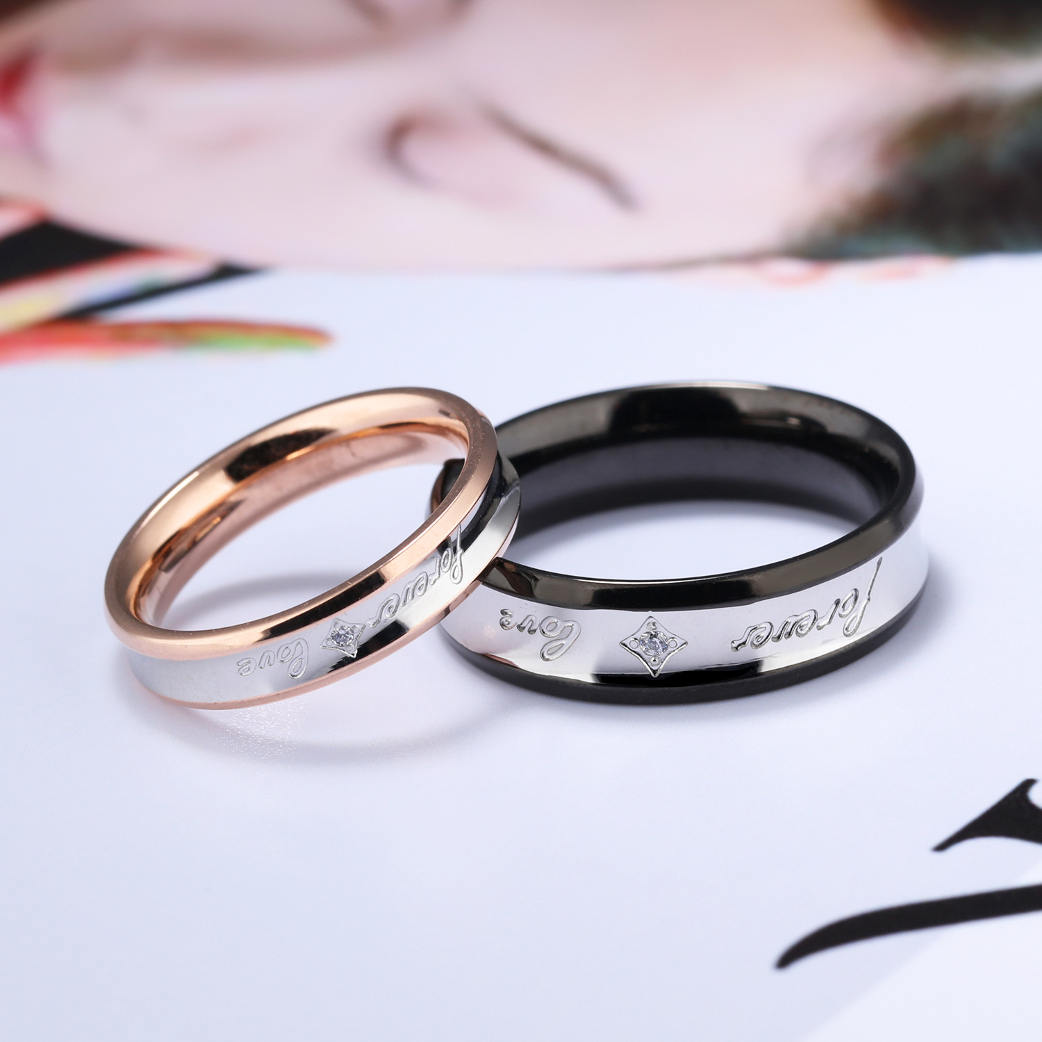 Sweet Unisex Couple Rings Black Silver Rose Gold Rhinestone Engraved Stainless Steel Rings