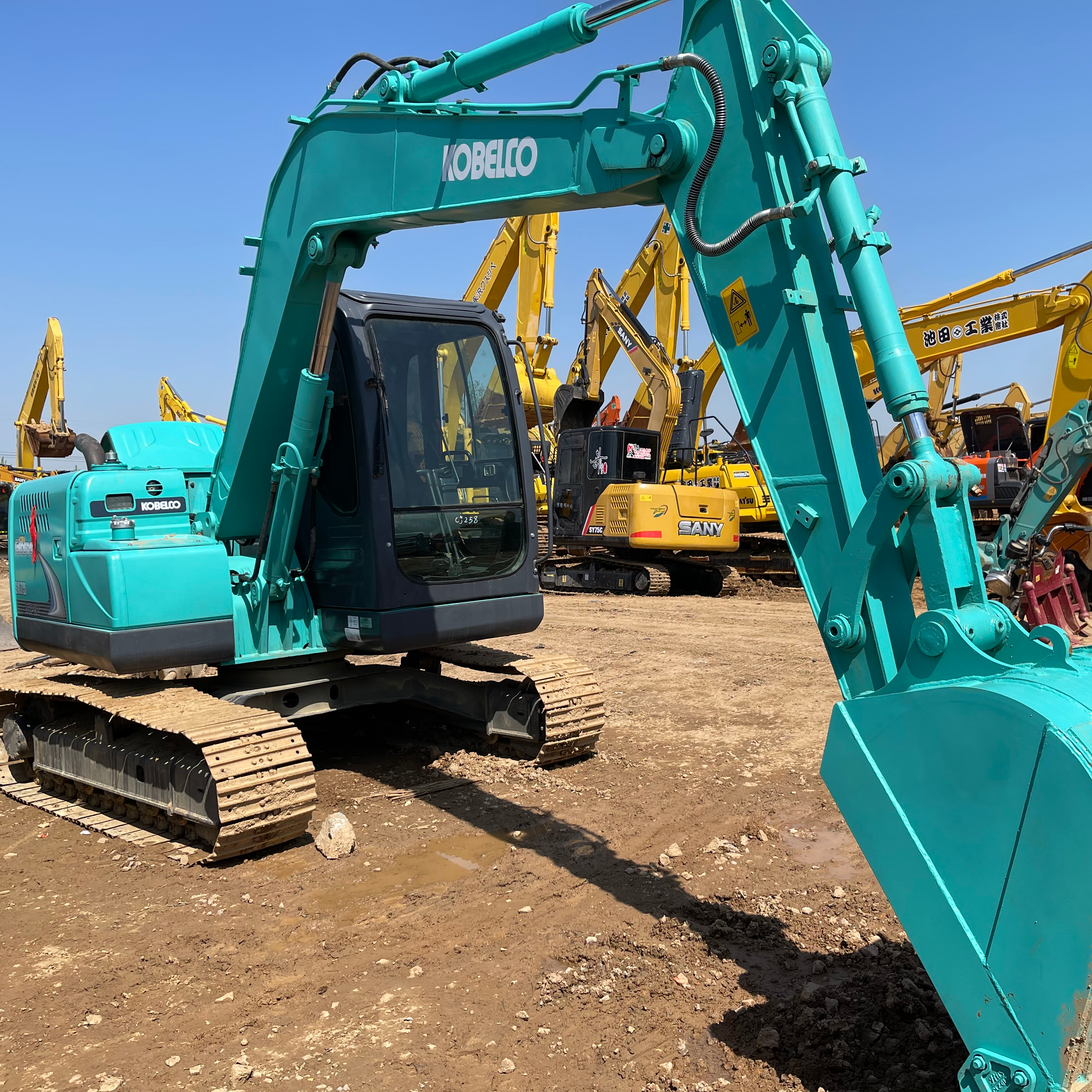 Kobelco SK75-8 машина экскаваторы ns hekate для экскаваторов