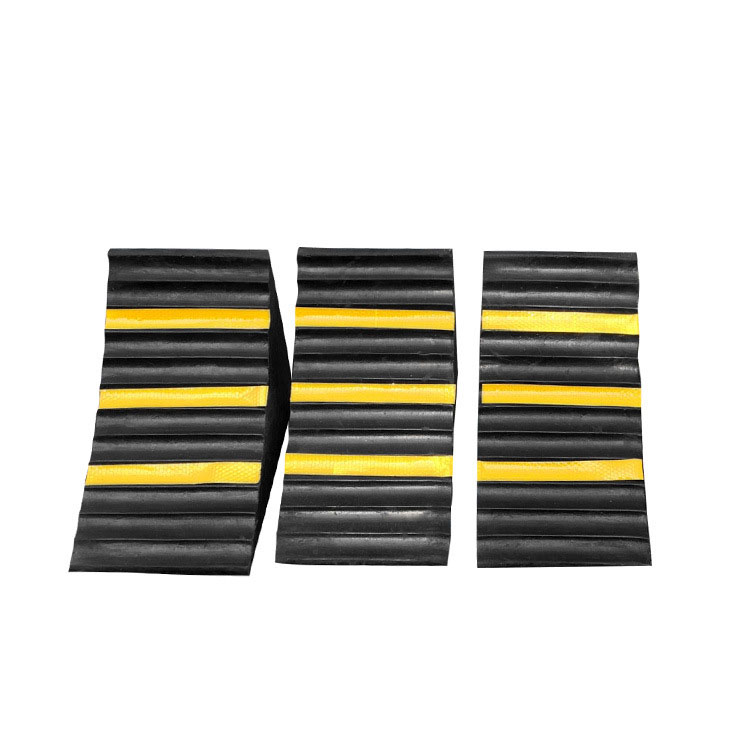 Durable Yellow Plastic Truck Rv Stopper Trailer Wheel Stopper