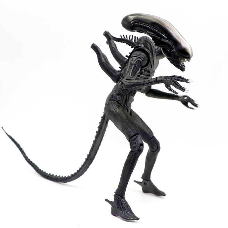 Wholesale Custom High Quality NECA Classic Movie Moving Model Toy Alien Vs. Predator 25cm Pvc Toy Decoration