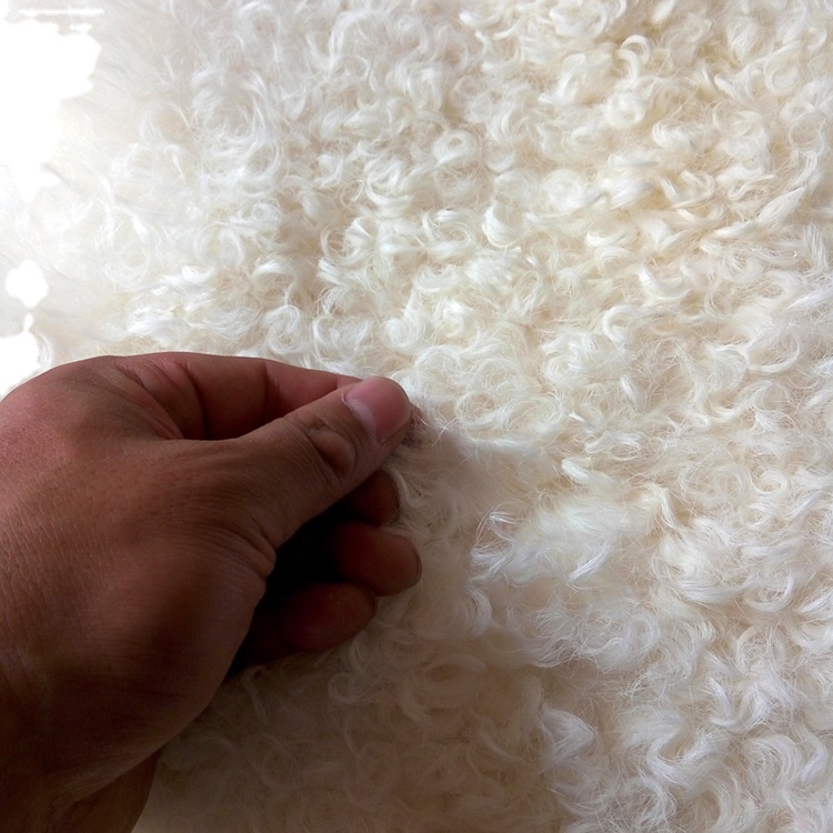 Pearl lamb skin sheep fur plate