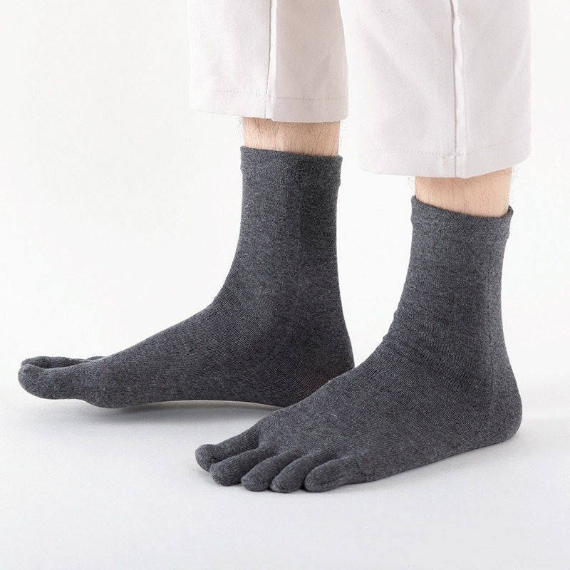 Five toe socks mens crew split toe cotton 5 fingers plain classic spring and autumn winter solid crew black toe socks