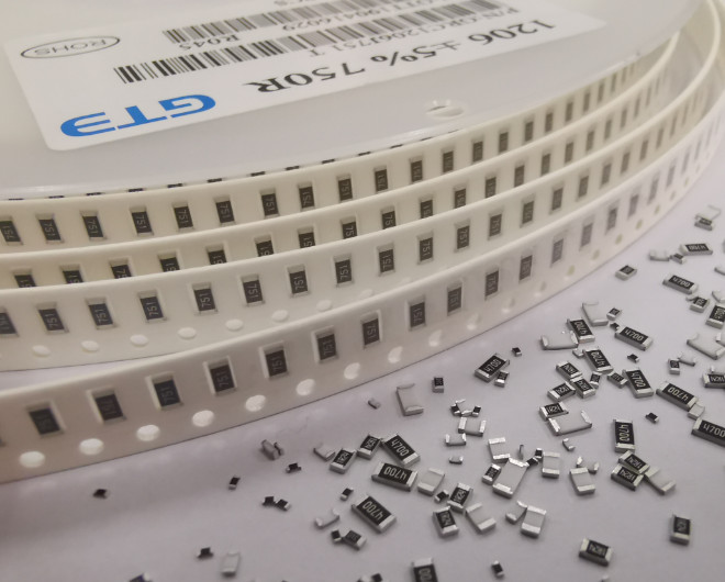 Горячая Распродажа SMD карбоновый пленочный резистор 1210 180 ком 5% Резистор 1210 180 ком 5%