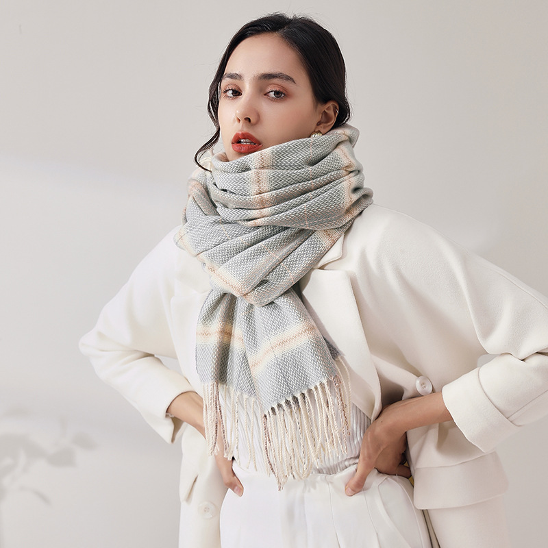 New Arrival Contrast Color Warm Shawl Scarf Wholesale Trendy Sweet Plaid Pattern Tassel Imitate Cashmere Woven Scarf For Women